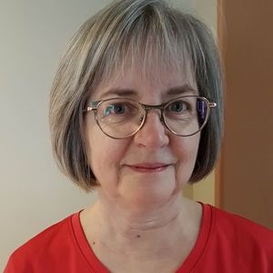 Meet your Posher, Catherine